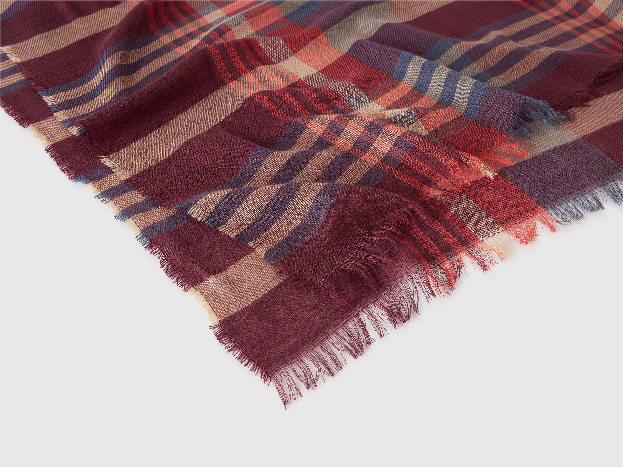 SCARF Men image number 2